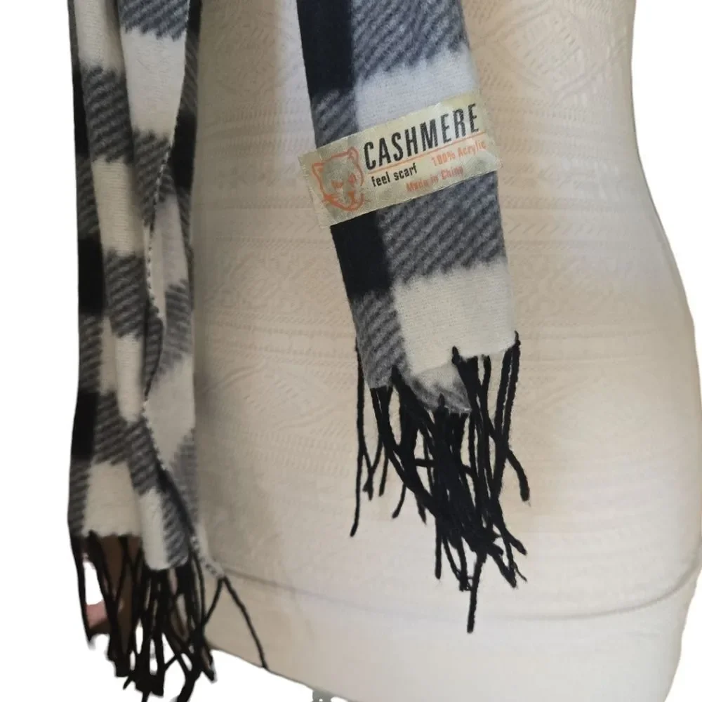 Plaid Black & White Cashmere Scarf